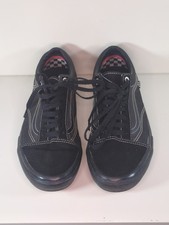 Vans Skate Old Skool in a